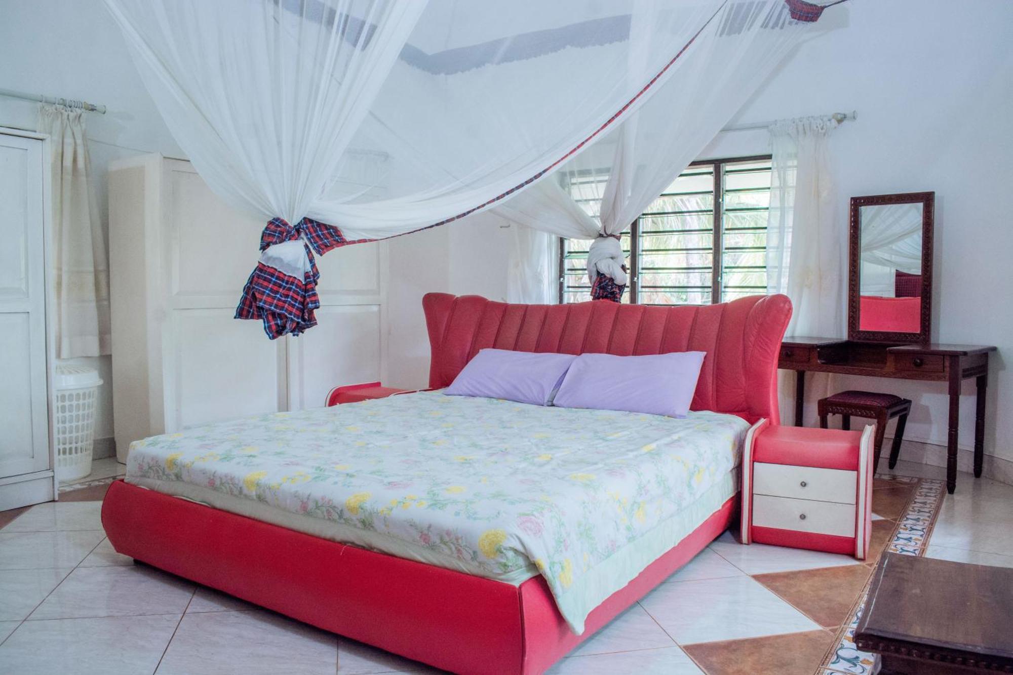 Kijani Cottages In Diani Diani Beach Buitenkant foto