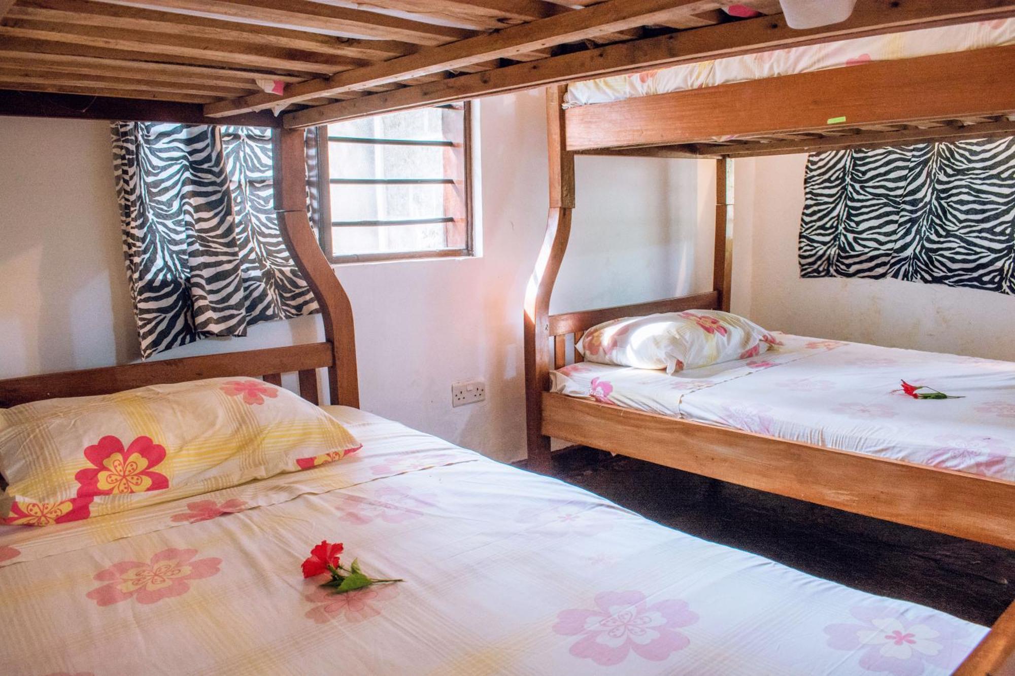 Kijani Cottages In Diani Diani Beach Buitenkant foto