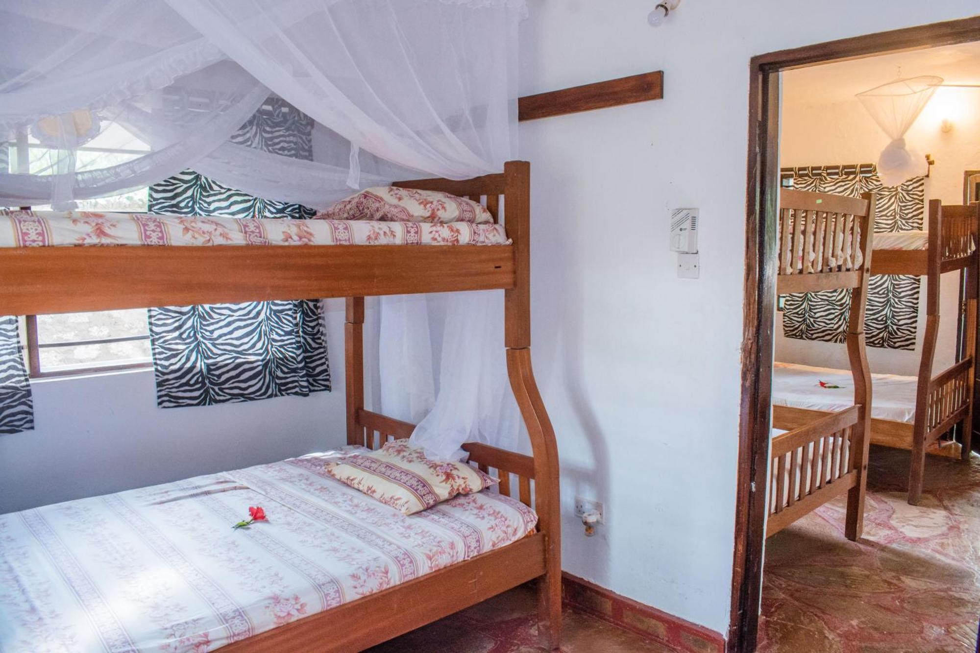 Kijani Cottages In Diani Diani Beach Buitenkant foto