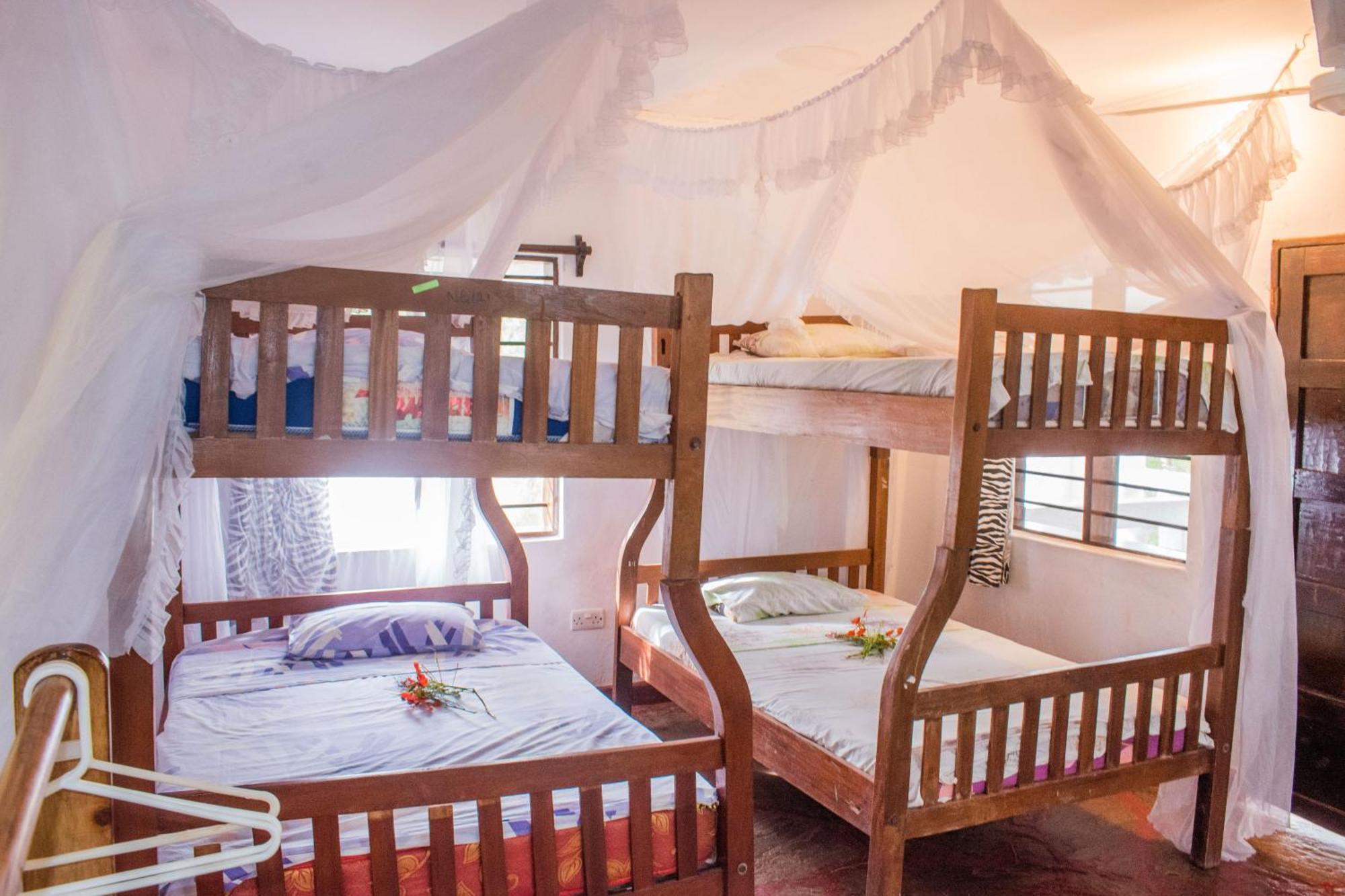 Kijani Cottages In Diani Diani Beach Buitenkant foto