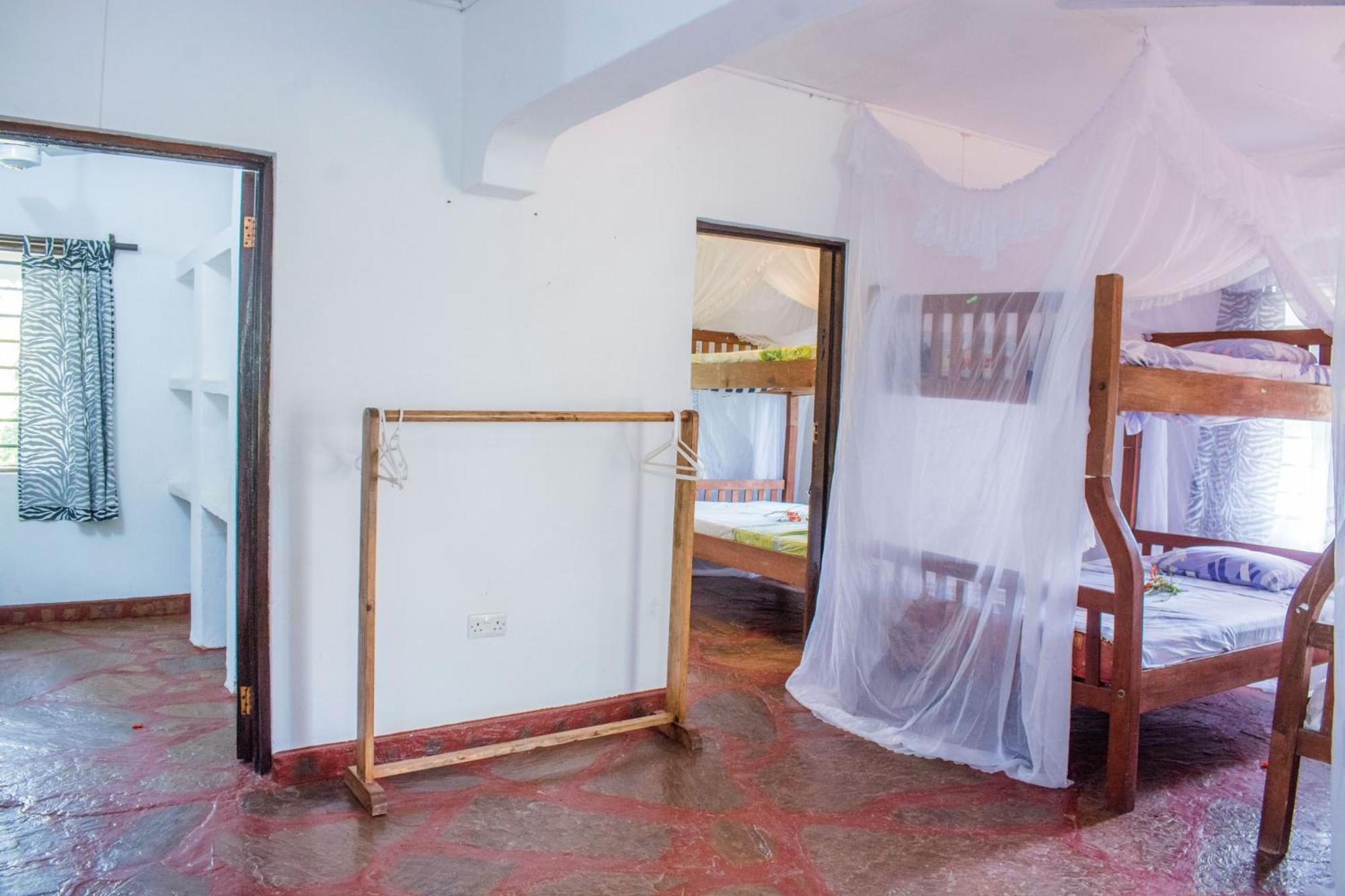 Kijani Cottages In Diani Diani Beach Buitenkant foto
