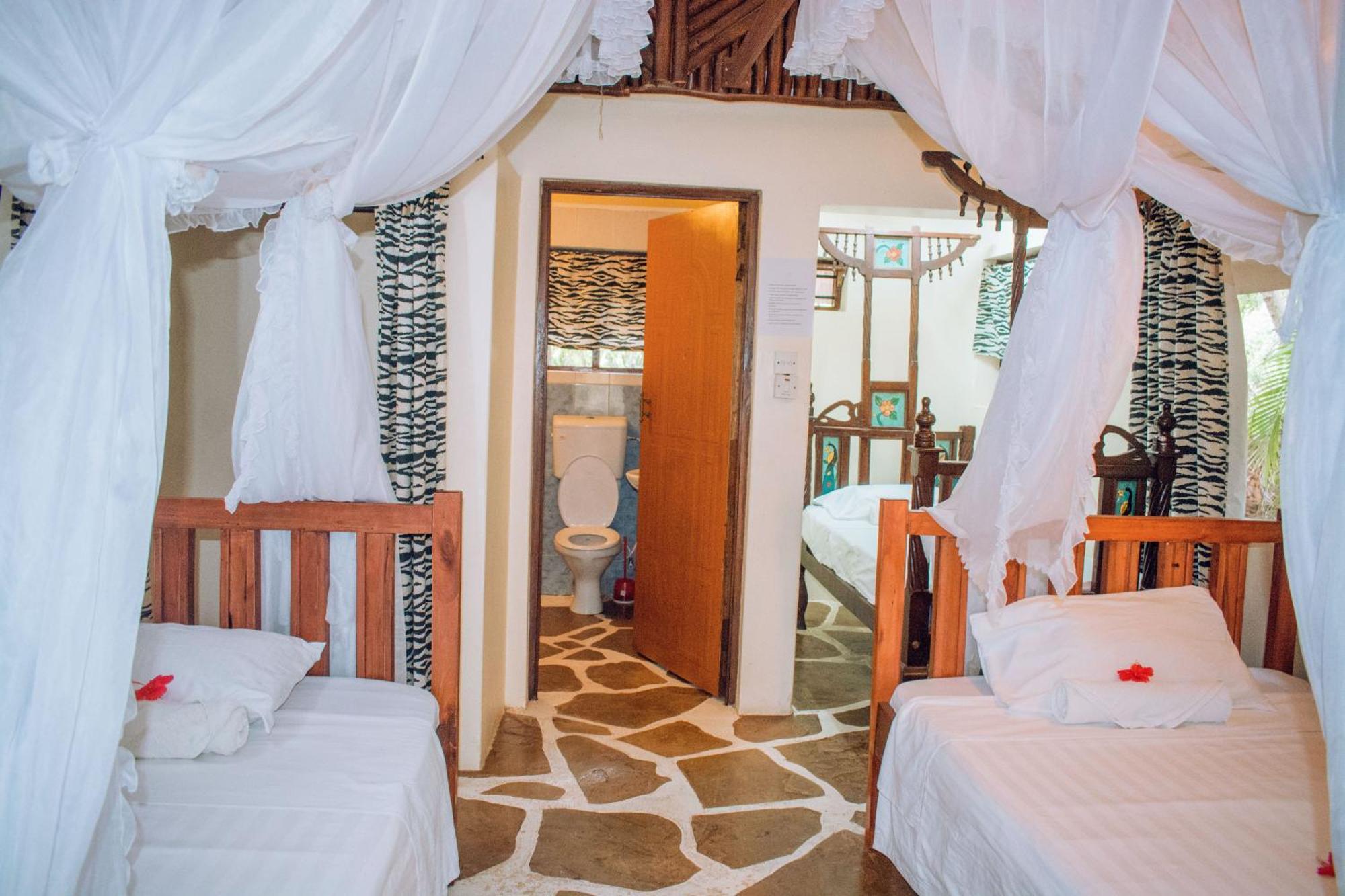 Kijani Cottages In Diani Diani Beach Buitenkant foto