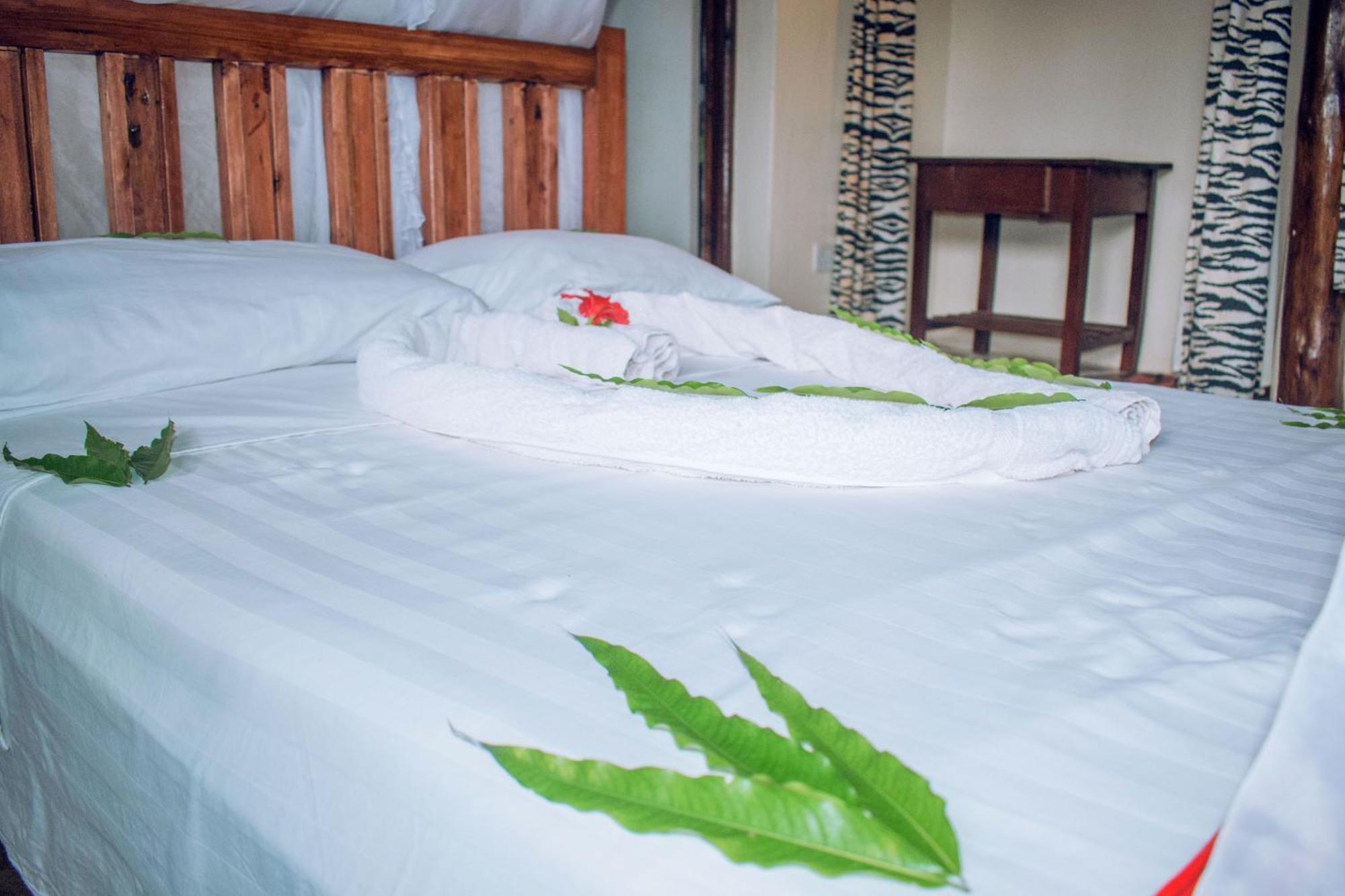 Kijani Cottages In Diani Diani Beach Buitenkant foto