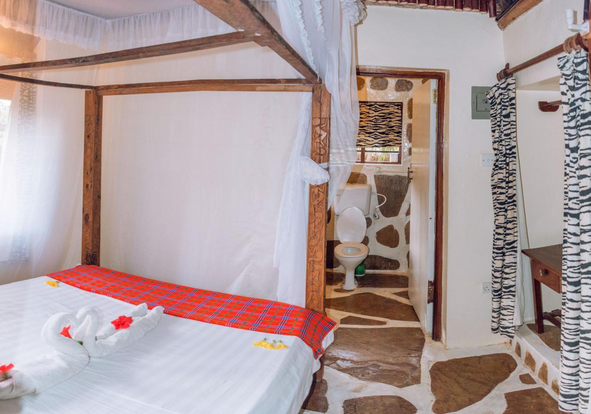 Kijani Cottages In Diani Diani Beach Buitenkant foto