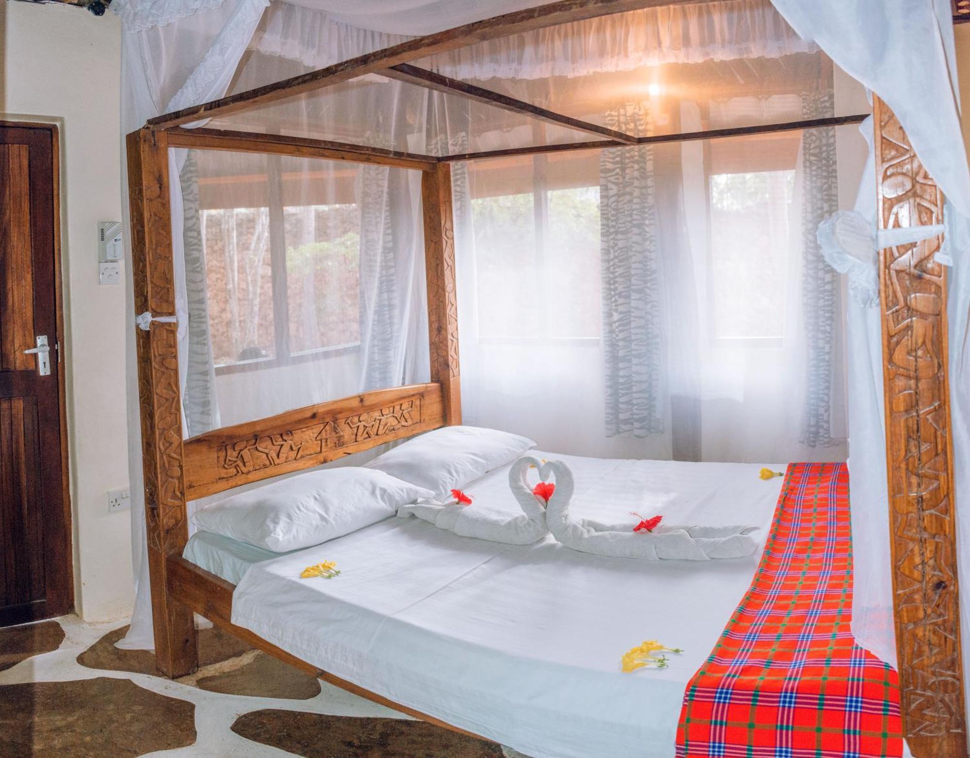 Kijani Cottages In Diani Diani Beach Buitenkant foto